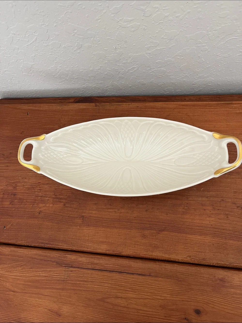 Lenox Monaco Made in USA Oval Serving Platter with Gold-Trim Handles